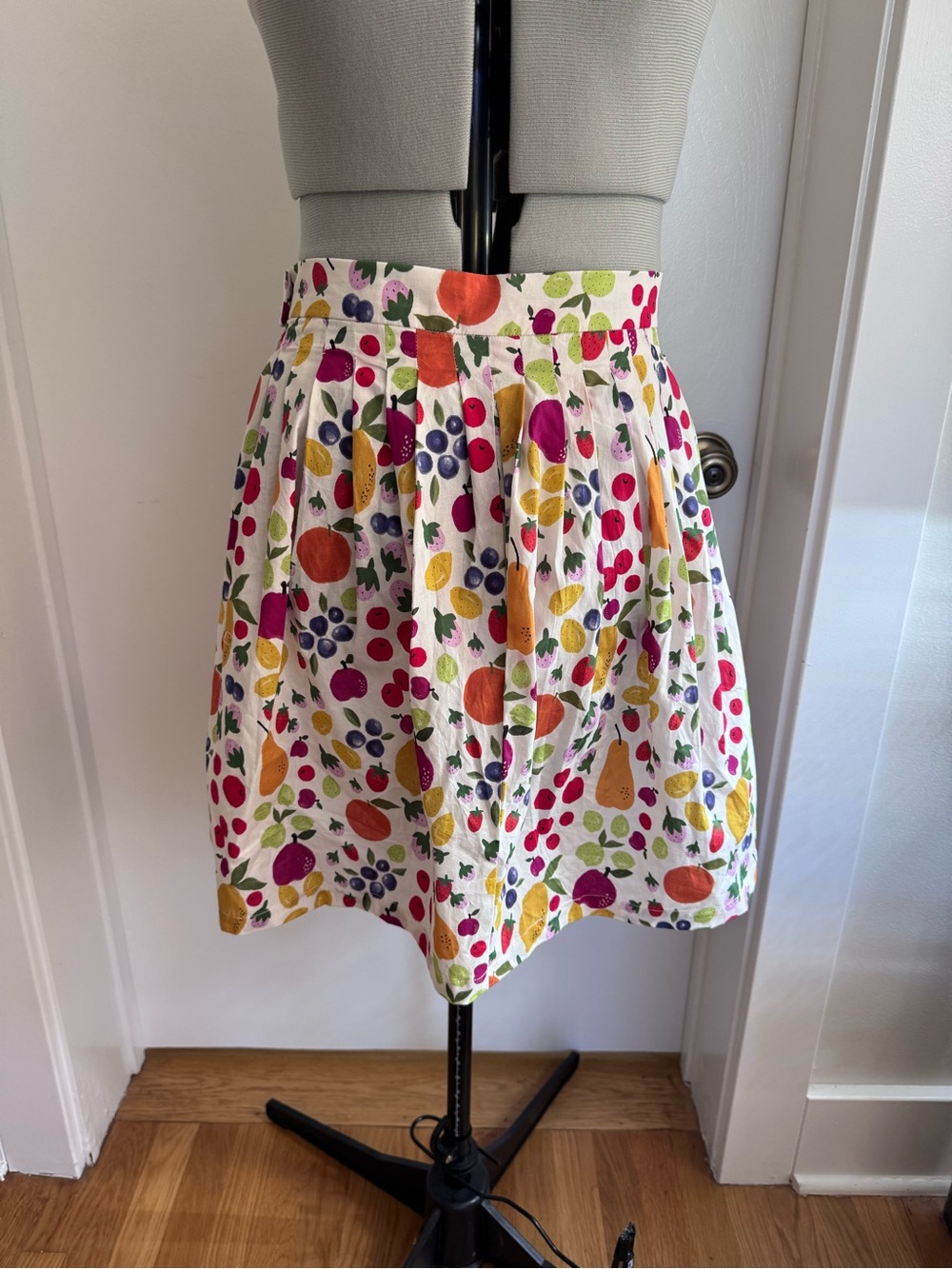 Modcloth White Fruit-Print Circle Skirt - Multicolor